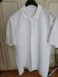 Camicia da donna in lino bianco