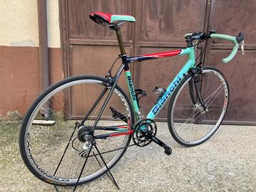 Bici da corsa bianchi