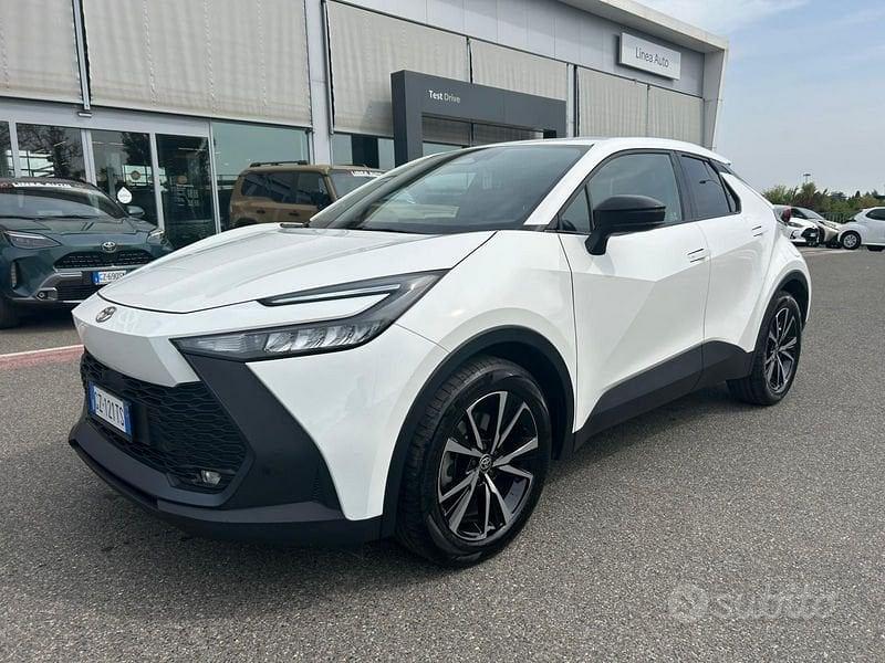 TOYOTA C-HR (2023-->)
