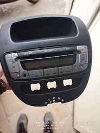 plancia con stereo Peugeot 107 le 