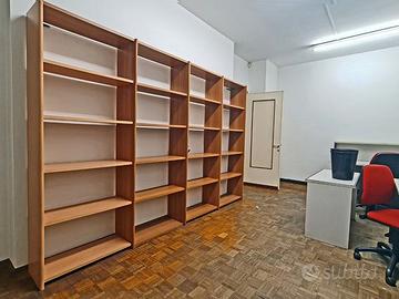 Libreria ufficio / archivio a giorno in legno