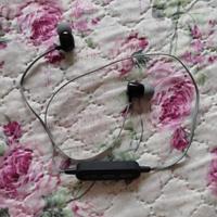 Auricolari SBS MHEARBTK Bluetooth con filo nero