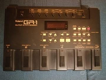 Roland GR-1  e Roland gk-2 guitar synth
