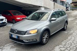 PASSAT ALL-TRACK