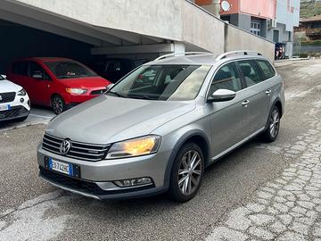 PASSAT ALL-TRACK