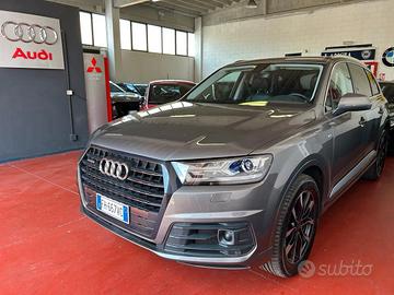 AUDI Q7 3.0 TDI 218 CV QUATTRO S-LINE 7 POSTI 2017