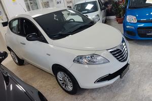 Lancia Ypsilon 0.9 TwinAir 85 CV 5 Porte Metano Ec