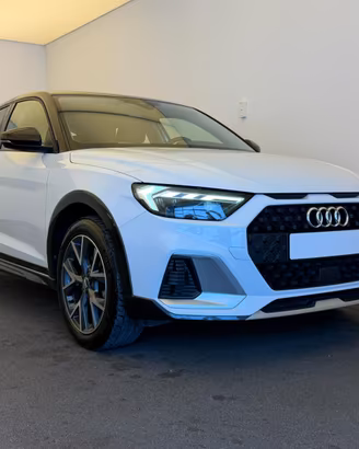 Audi A1 citycarver Admired