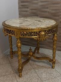 tavolino rotondo dorato con piano in marmo