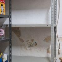 Scaffalatura in ferro