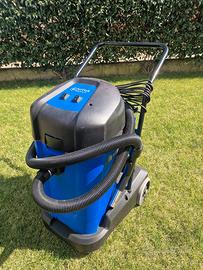 Aspiratore professionale Nilfisk MAXXI II 