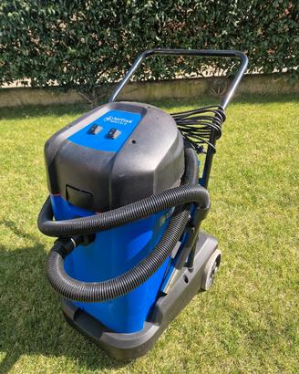 Aspiratore professionale Nilfisk MAXXI II 55 litri