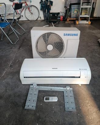 Condizionatore Samsung 9000 btu R32