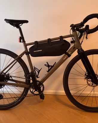 Bici Van Rysel GRVL Microshift Sword 10v