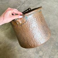 Pentola antica in rame