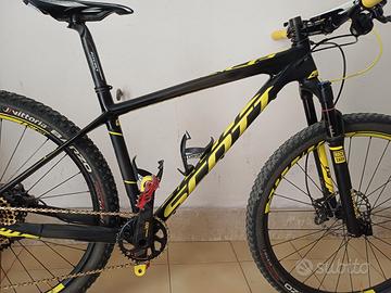 bicicletta Mtb front scott scale 700 rc WORLD CUP