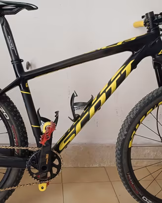bicicletta Mtb front scott scale 700 rc WORLD CUP