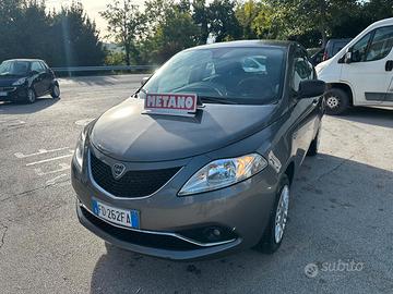 Lancia Ypsilon 0.9 TwinAir 85 CV 5 porte Metano Ec