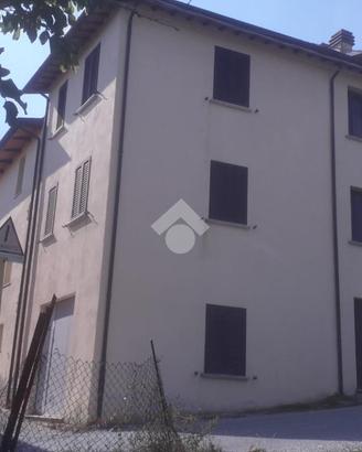 CASA INDIPENDENTE A GUALDO TADINO