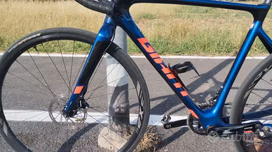 Giant tcx