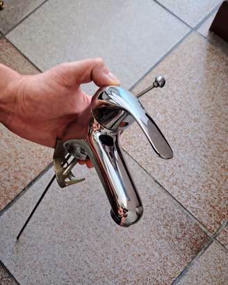 miscelatore rubinetto marca Paini