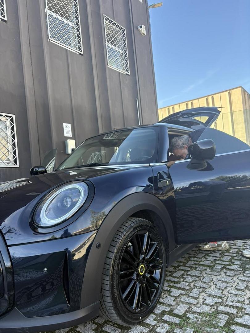 Mini Mini Cooper AE(J01)