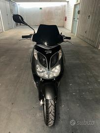 Aprilia Sportcity 200