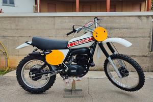 Yamaha cross yz250 1975