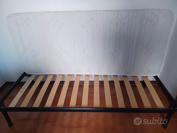 Tre Reti ortopediche e tre materassi