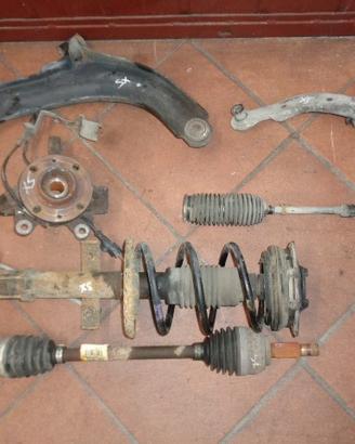 KIT RUOTA ANTERIORE SINISTRO CLIO III 1.1 2007