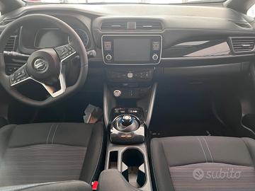 (pronta consegna) Nissan Leaf N-Connecta 40 kWh