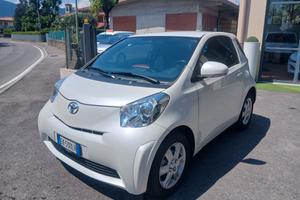 Toyota iQ 1.0 CVT Sol 4 POSTI AUTOMATICA