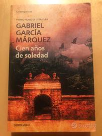 Libro Cien años de soledad in spagnolo G.G.Marquez