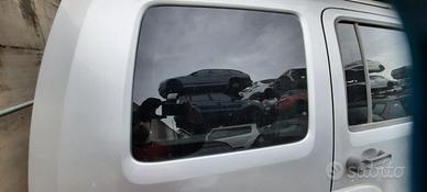 JEEP CHEROKEE LIMITED 2010 - VETRO FISSO POSTERIOR