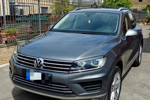 VOLKSWAGEN Touareg 2ª serie - 2017