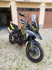 Benelli TRK 702 X