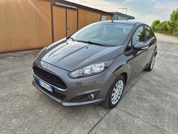 Ford Fiesta 1.5 TDCi 75CV 5 porte ST-Line