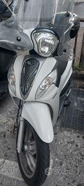 scooter Kymco people one 125i