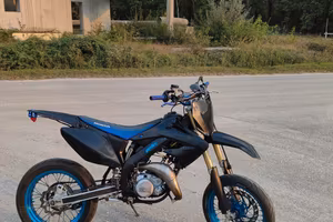 Hm CRM derapage 50 (stage6 86 big racing)