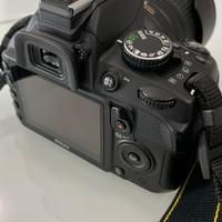 Nikon D3100 18-105 otturatore bloccato