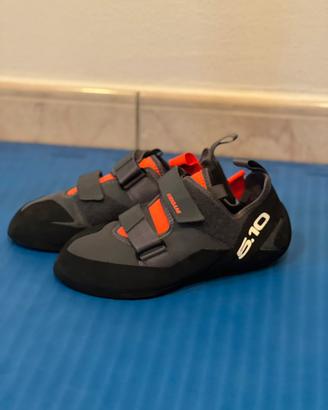 Scarpe arrampicata