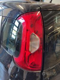 Fanale posteriore sinistro FIAT PANDA del 2014