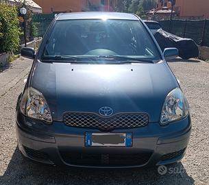 Toyota Yaris 1.0 5 Porte