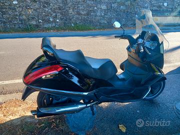 Aprilia atlantic 500