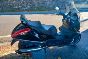 Aprilia atlantic 500