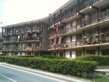 Chiomonte mansarda arredata con cantina