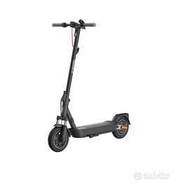 Monopattino elettrico Xiaomi Pro usato 10 km Biciclette In
