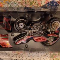 MINICHAMPS 1:12 Ducati 996 Troy Corser 1999 - NUOV