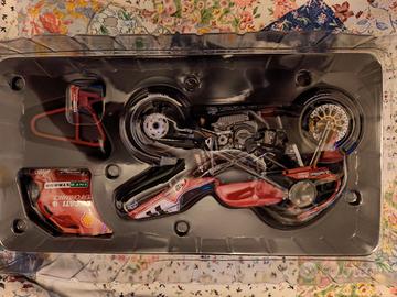 MINICHAMPS 1:12 Ducati 996 Troy Corser 1999 - NUOV