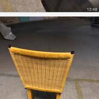 Tavolo sedie specchiera e mobile ingresso